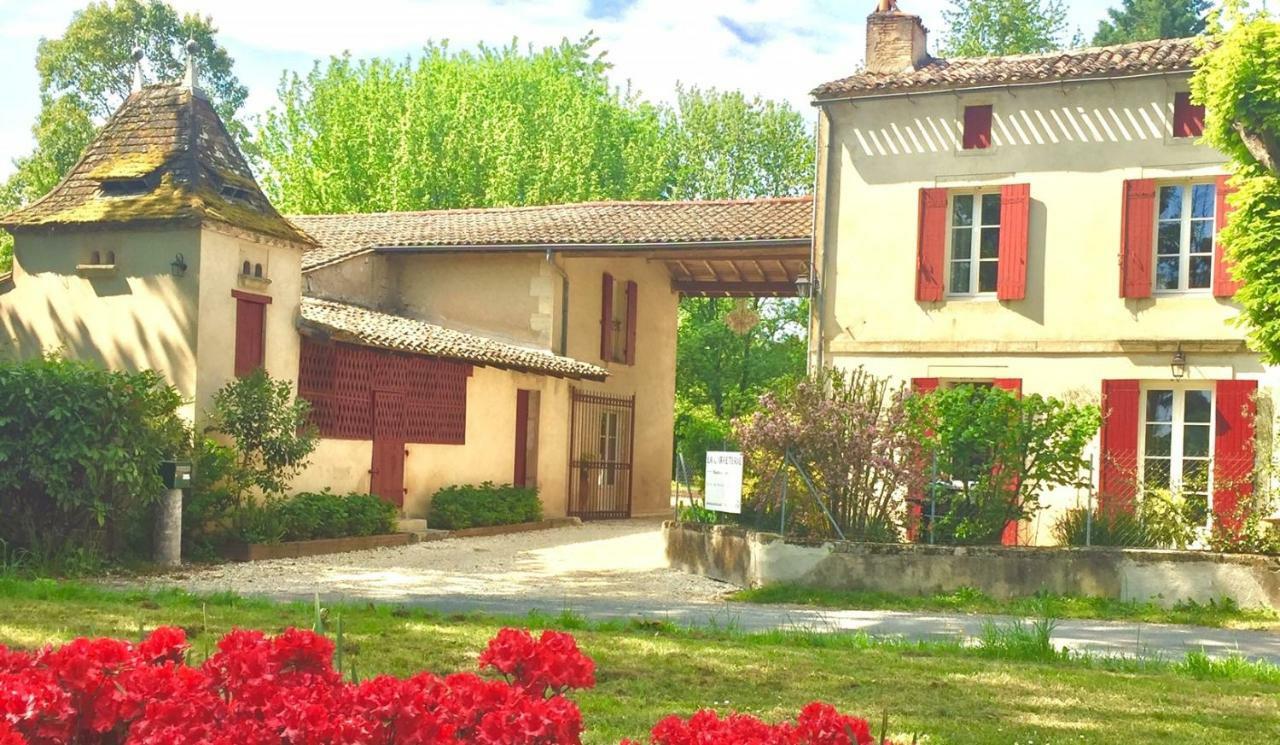 La Carreterie - Maison De Famille{S} Pineuilh Exterior photo