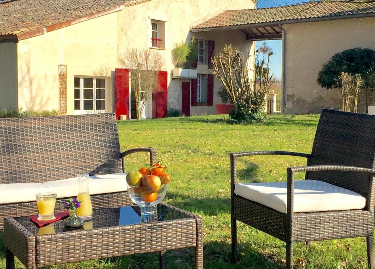 La Carreterie - Maison De Famille{S} Pineuilh Exterior photo